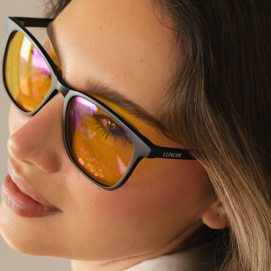 LUNOIR Day— Black Frame